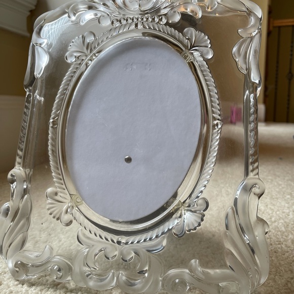 Used decorative frames in good condition.  All $10 each - Picture 6 of 6